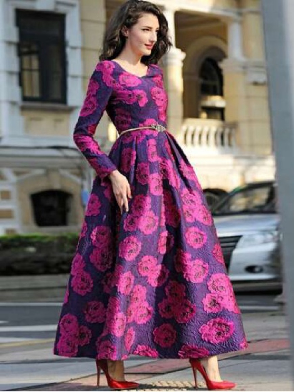 Sophisticated Long-Sleeve Floral Maxi Dress in Pink and Purple